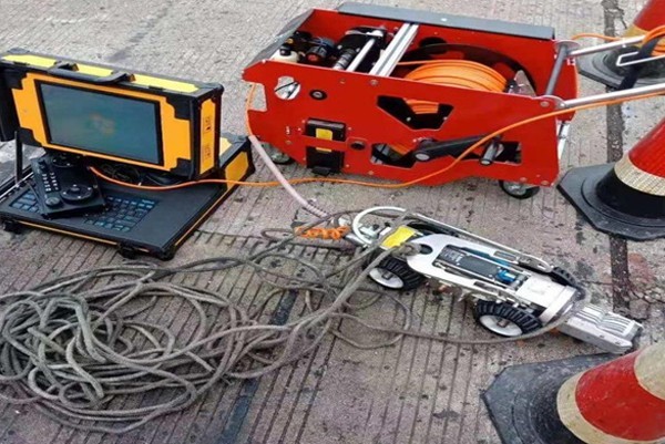 长顺CCTV管道检测机器人