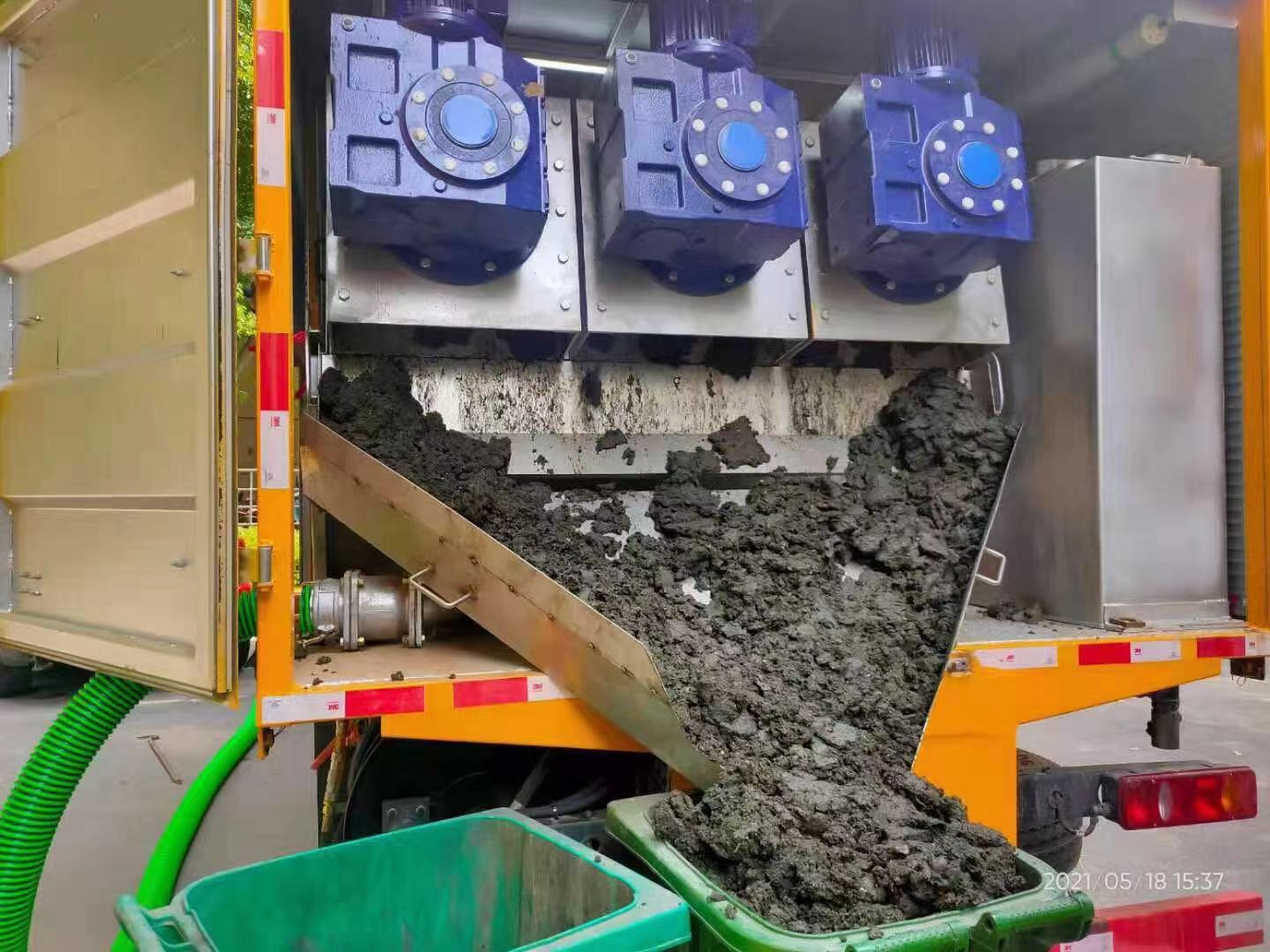 长顺化粪池清掏城市维护站-泥浆净化干湿分离处理